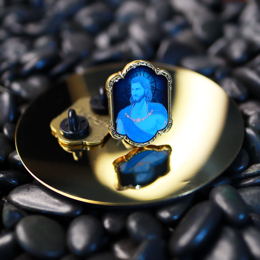 Gale Enamel Pin | Pin Club Exclusive